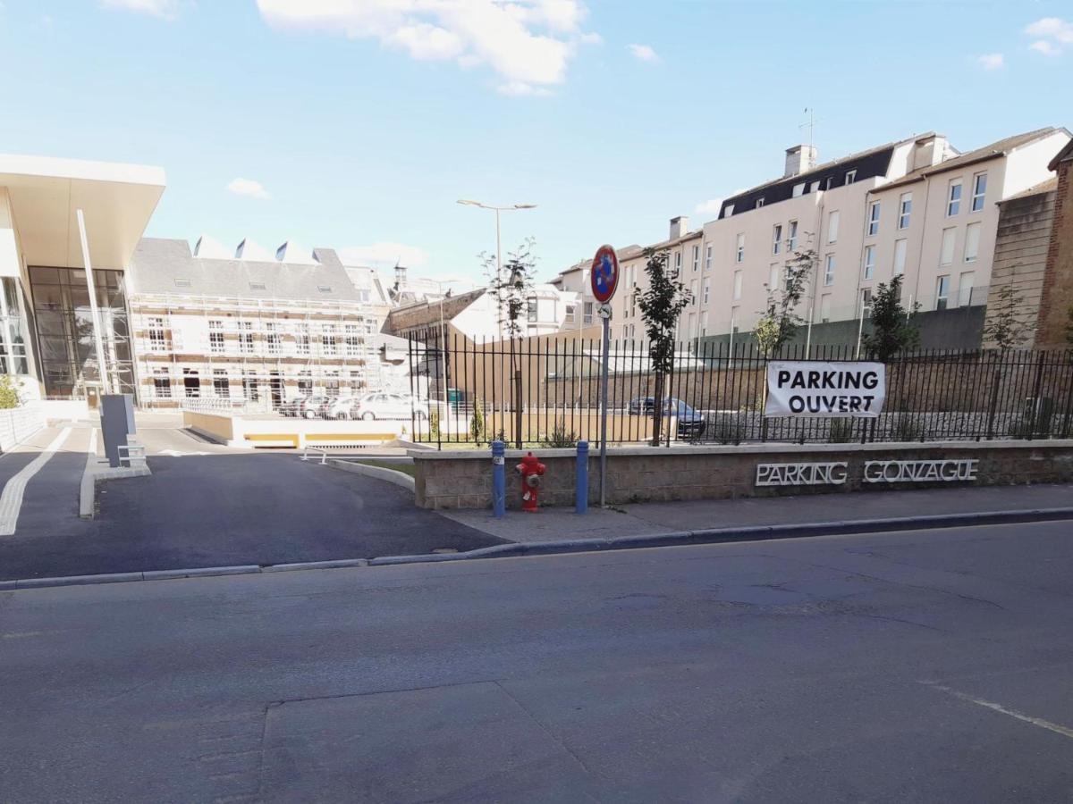 Ferienwohnung La Cour Charleville-Mézières Exterior foto